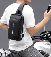 Anti-Theft USB Crossbody Bag-China
